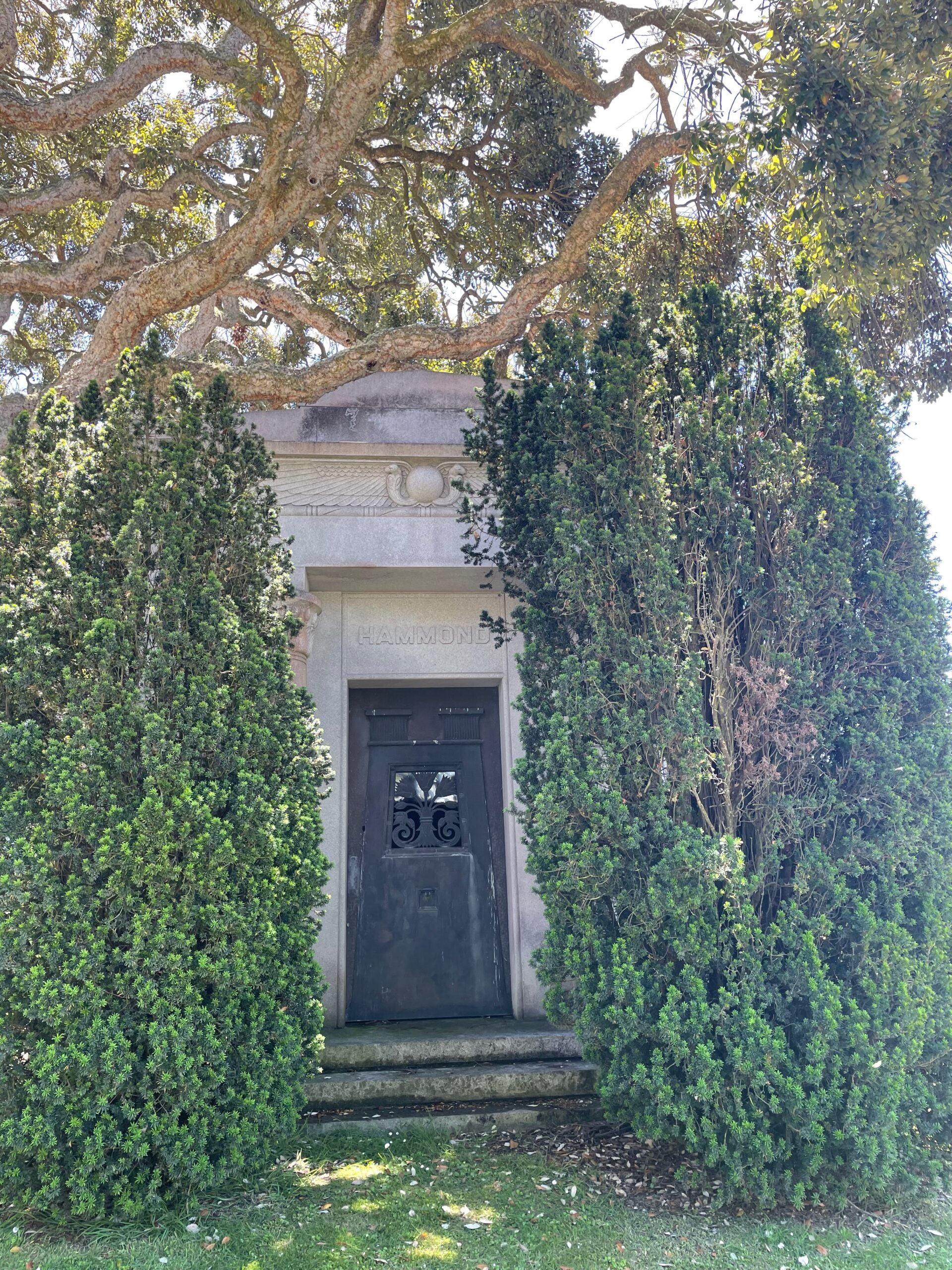Image for article Erik Visits an American Grave, Part 1,908